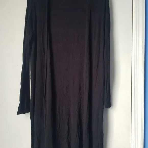 Women's Long Casual Top - Picture 3 of 10